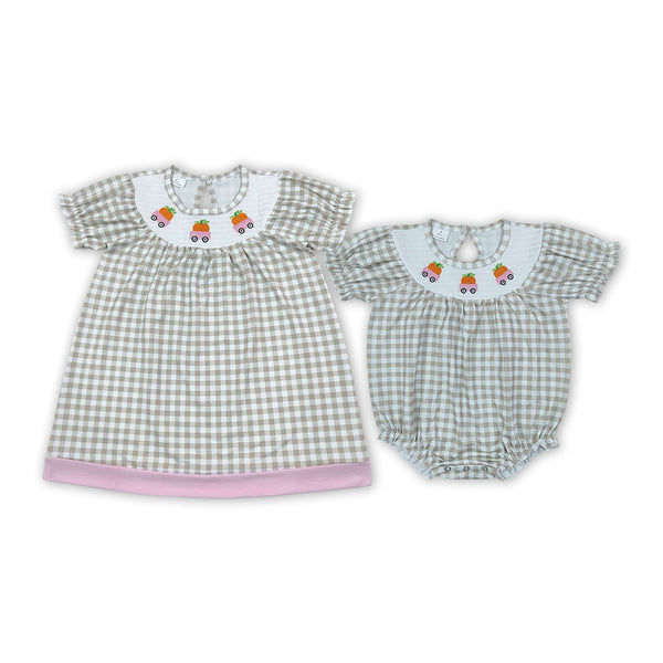 RTS Matching clothing kids carrot truck embroidery gingham print baby girl short sleeve dress and romper-2026.10.8