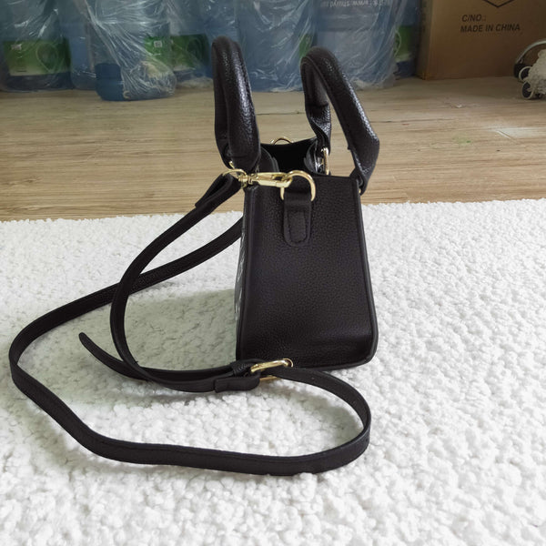BA0013 black bag