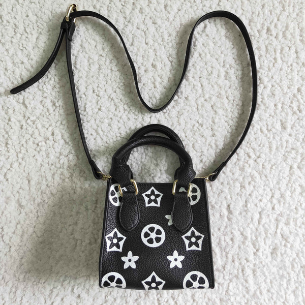 BA0013 black bag