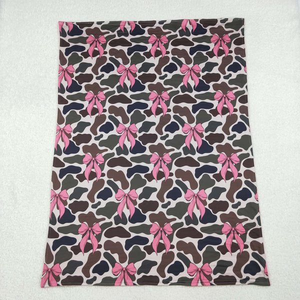BL0189 RTS baby blanket camo bows baby minky blanket
